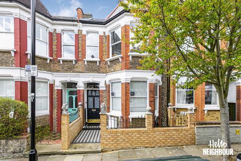 4 bedroom terraced house to rent, Keston Road, London, N17