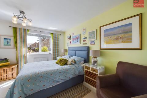 25 Park Kres, St Agnes, TR5 0AL