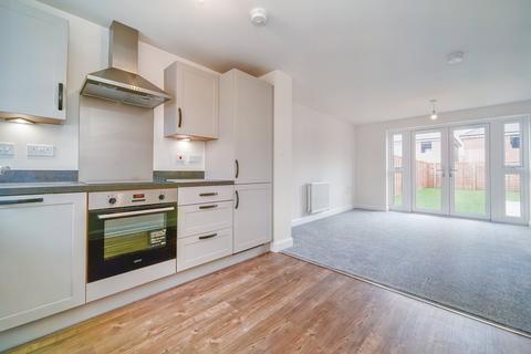 2 bedroom semi-detached house to rent, Campbell Drive, Upper Lighthorne, Leamington Spa, CV33