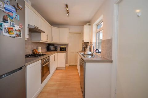 2 bedroom flat to rent, Salters Road, Gosforth