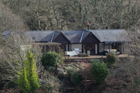 3 bedroom bungalow for sale, Ael_Y_Bryn Arthog, Gwynedd