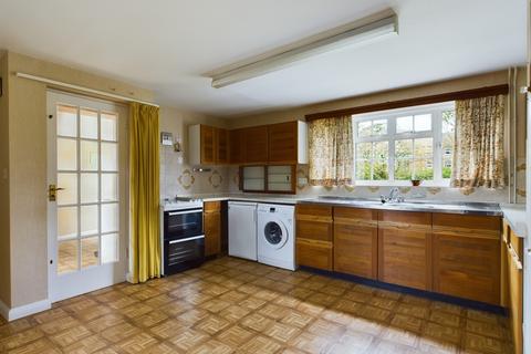 3 bedroom detached house for sale, Neville Close, Basingstoke, RG21