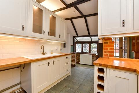3 bedroom detached bungalow for sale, Bonehurst Road, Horley, Surrey