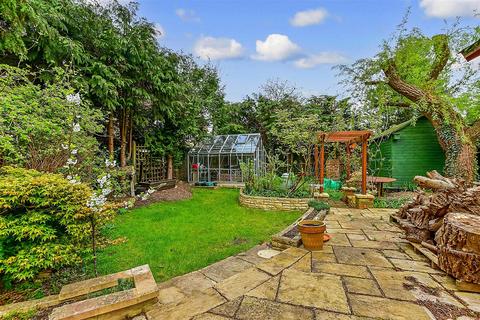 3 bedroom semi-detached bungalow for sale, Bonehurst Road, Horley, Surrey