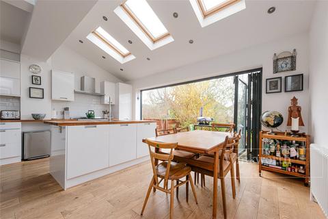 4 bedroom terraced house for sale, Hanover Road, London, NW10