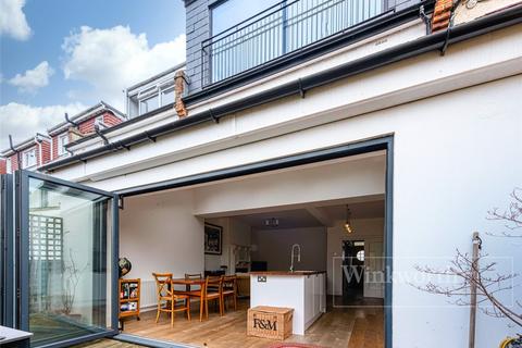 99 Hanover Road, London, NW10 3DL