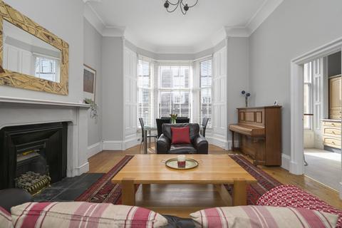 2 bedroom flat for sale, 3/2 Admiral Terrace, Edinburgh, EH10 4JH