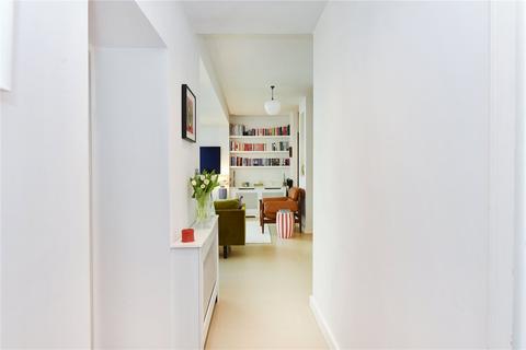 2 bedroom apartment for sale, Belsize Avenue, Belsize Park, London, NW3