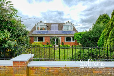 5 bedroom detached house for sale, Norwich Road, Scole, IP21
