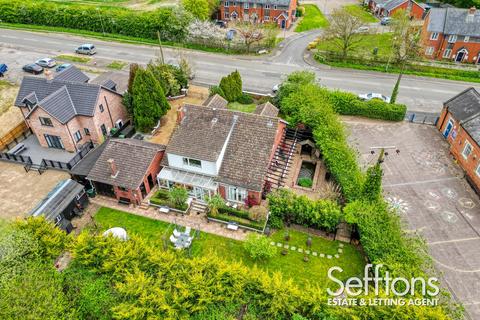 5 bedroom detached house for sale, Norwich Road, Scole, IP21