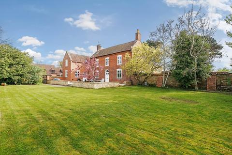 5 bedroom semi-detached house for sale, Manor Drive, Harlaxton, Grantham, Lincolnshire, NG32