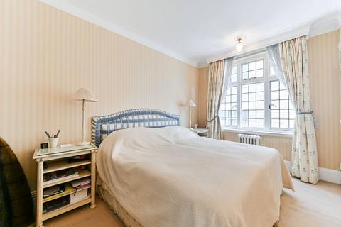 1 bedroom flat for sale, Little Grosvenor Court, Chelsea, London, SW1X