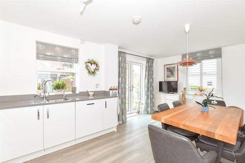 3 bedroom semi-detached house for sale, Ide Crescent, Aldingbourne, West Sussex