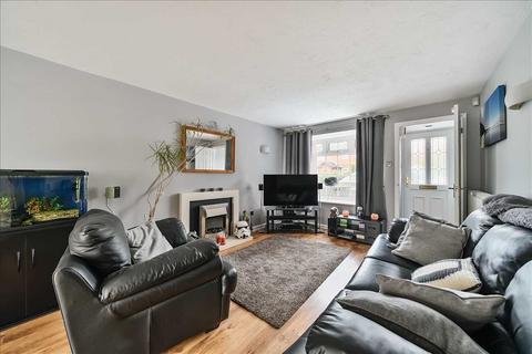 3 bedroom end of terrace house for sale, Constantine Way, Basingstoke