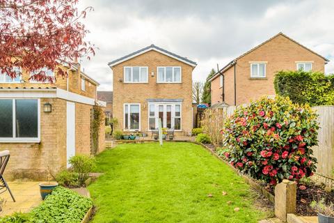 3 bedroom detached house for sale, Drighlington BD11