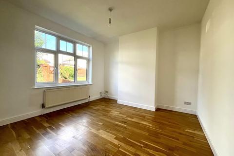 12 Thrigby Road, Chessington, KT9 2AQ