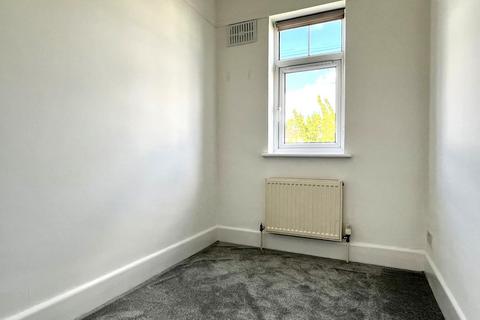 12 Thrigby Road, Chessington, KT9 2AQ