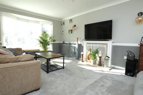 63 Copeland Drive, Poole, BH14 8NS