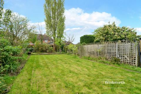 115 Oaks Avenue, Worcester Park, KT4 8XG