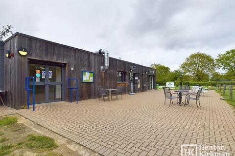 Mixed use for sale, Huttons Cafe at Wickford Memorial Park