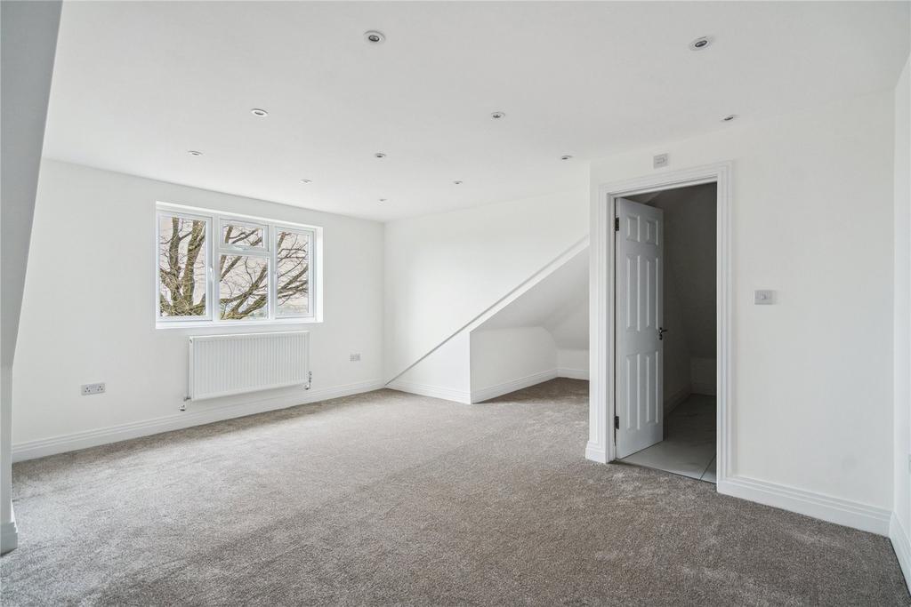 Upstairs Bedroom 1