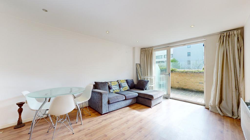 Battersea Park Road - 1 bedroom ground floor flat to rent