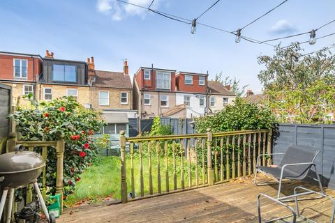 2 bedroom terraced house for sale, Howard Road, Bromley