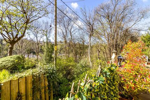 Albert Cottage Bath Road, Nailsworth, Stroud, GL6 0QL