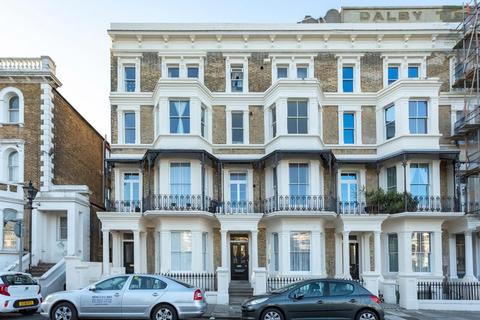 2 bedroom apartment for sale, Dalby Square, Cliftonville, CT9