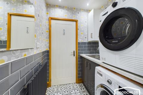64 Wolverhampton Road West, Walsall, WS2 0BS