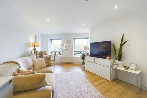 1 bedroom flat for sale, The Broadway, Buckingham House East Buckingham Parade The Broadway, HA7