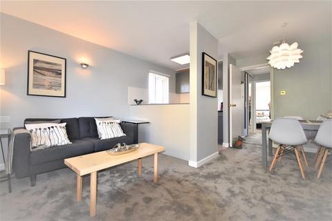 1 bedroom flat for sale, Rothschild Road, Chiswick