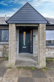 2 bedroom detached bungalow to rent, Holm Farm, Gartgill Road, North Lanarkshire