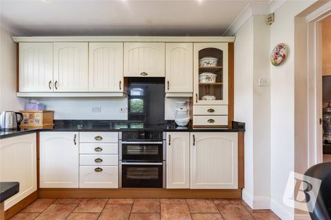 54 Ingrebourne Gardens, Upminster, RM14 1BN