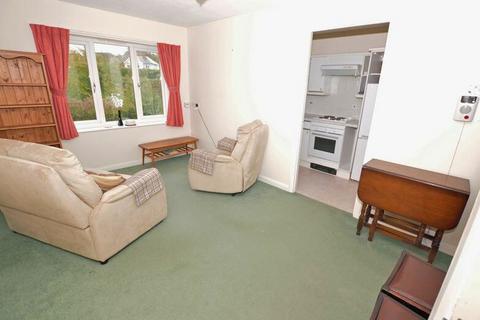1 bedroom flat for sale, St. Marys Close, Alton, Hampshire, GU34 1EQ