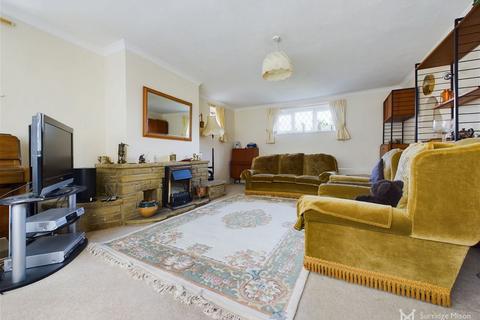 3 bedroom detached house for sale, Wish Hill, Eastbourne BN20