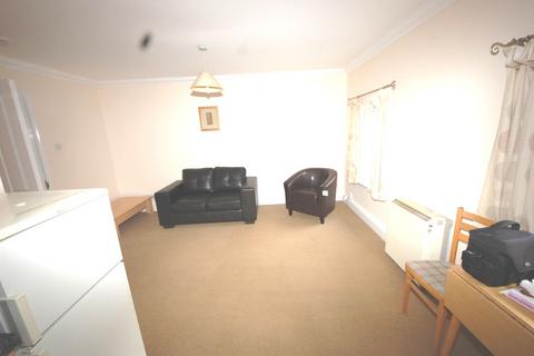 2 bedroom flat to rent, Princes Street, Ipswich IP1