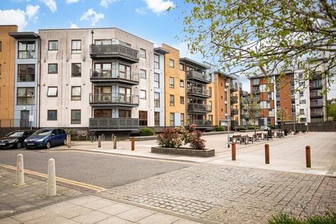 1 bedroom flat for sale, Howlands Court, Crawley RH10