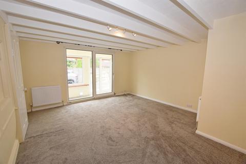 3 bedroom flat to rent, Central Drive, Elmer, Bognor Regis, PO22