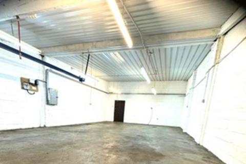 Industrial unit to rent, Reading, Berkshire