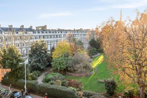 3 bedroom flat to rent, Onslow Square, South Kensington, London, SW7