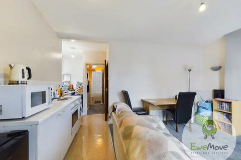 1 bedroom terraced house to rent, 34C Park Road, Sittingbourne