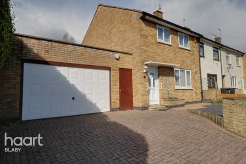 3 bedroom end of terrace house for sale - Hillsborough Road, Leicester