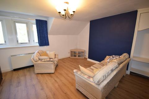 2 bedroom flat to rent, Flat 6, Red Gables, CA1