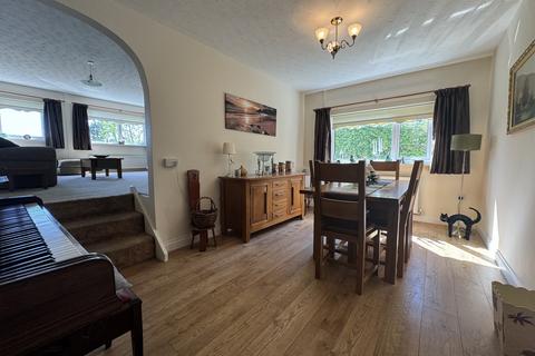 undefined, East Williamston, Tenby, Sir Benfro, SA70