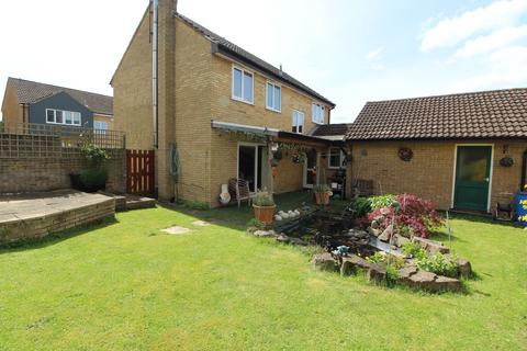 4 bedroom detached house for sale, Carters Close, Sherington, Newport Pagnell