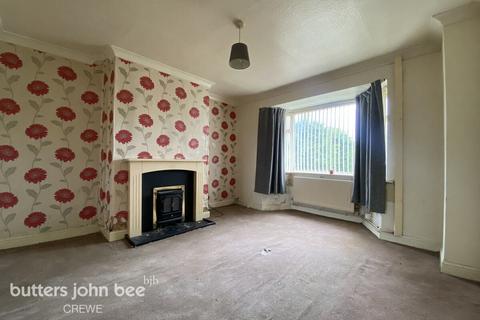 3 bedroom semi-detached house for sale, Selworthy Drive, Crewe
