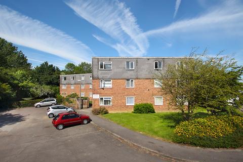 2 bedroom apartment to rent - Charminster Close, Swindon SN3