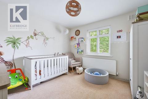 8, Grange Mansions Kingston Road, Epsom, KT17 2AD