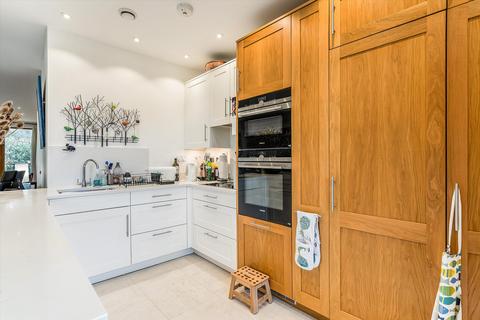 2 bedroom flat for sale, Cliveden Gages, Taplow, Maidenhead, SL6